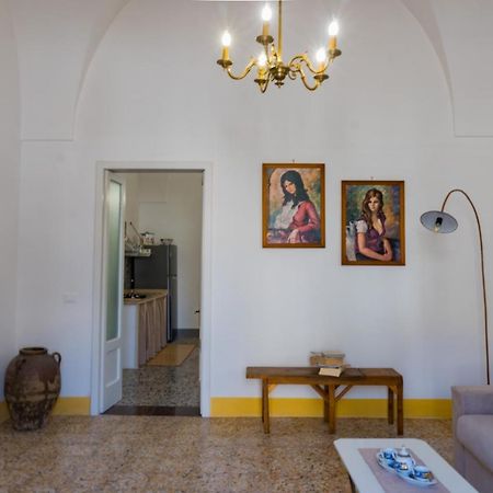 Vila Casa Alba & Francesco Specchia Gallone Exteriér fotografie
