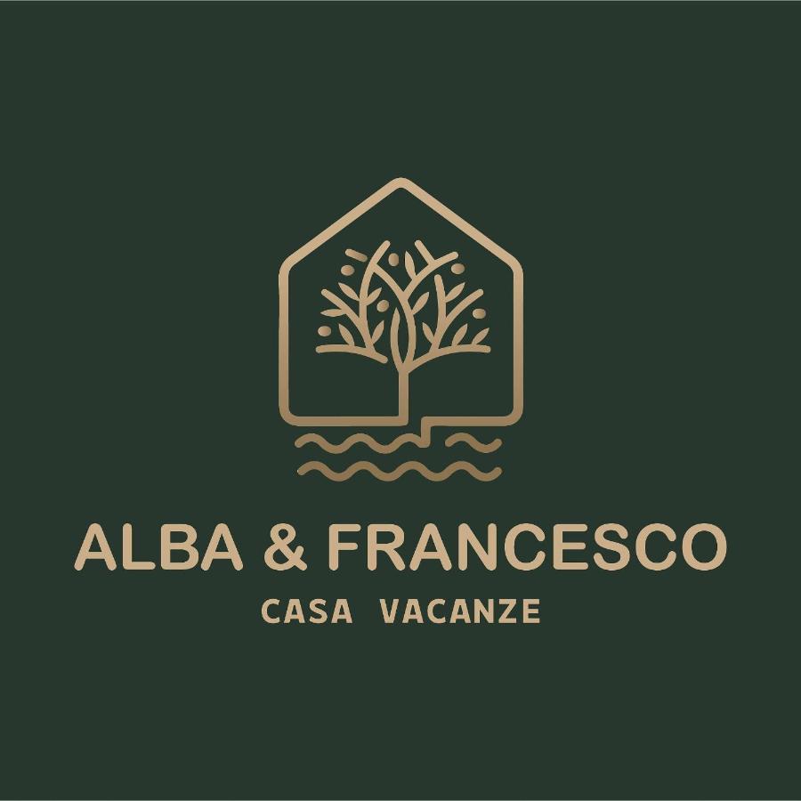 Vila Casa Alba & Francesco Specchia Gallone Exteriér fotografie