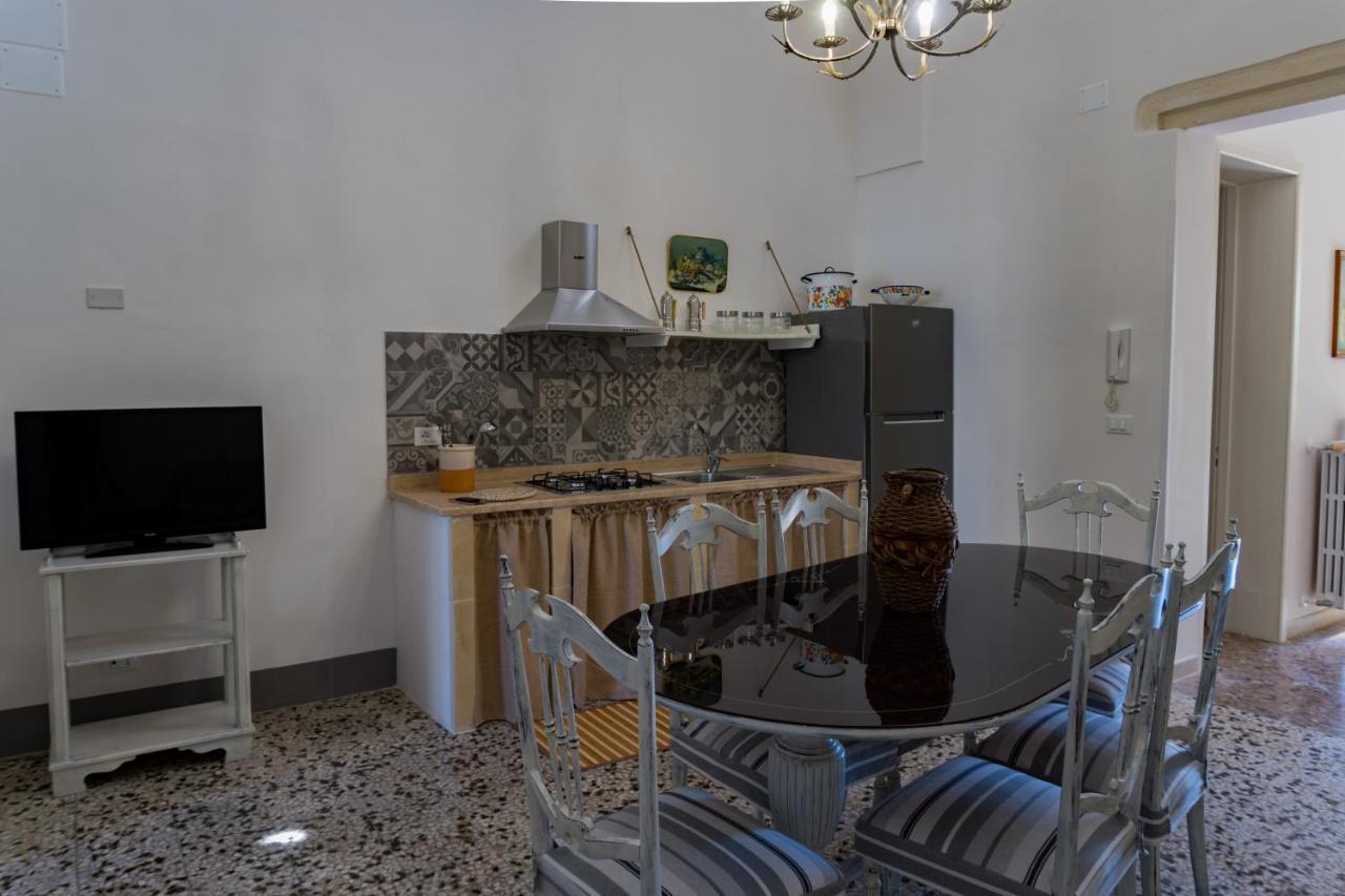 Vila Casa Alba & Francesco Specchia Gallone Exteriér fotografie